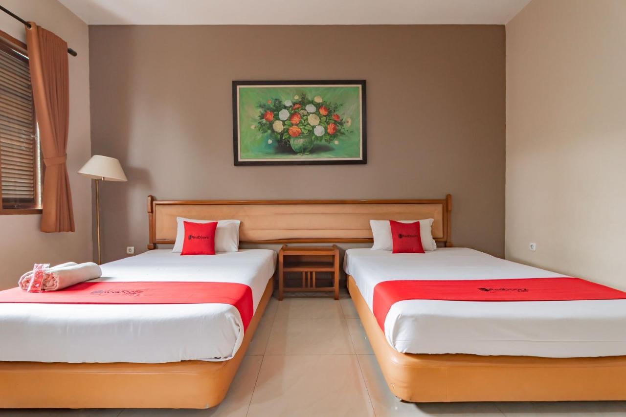 Reddoorz Near Institut Teknologi Bandung 2 Hotel Екстериор снимка