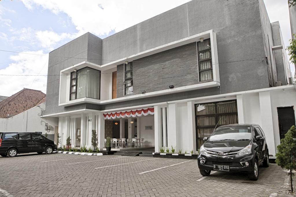 Reddoorz Near Institut Teknologi Bandung 2 Hotel Екстериор снимка